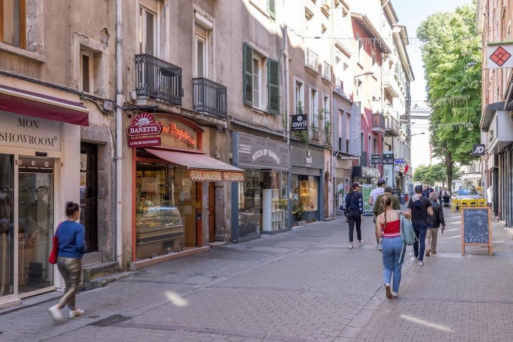 Appartement Cosy Dans Les Rues Pietonnes Grenoble Ngoại thất bức ảnh
